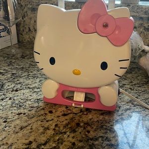 Hello kitty waffle maker